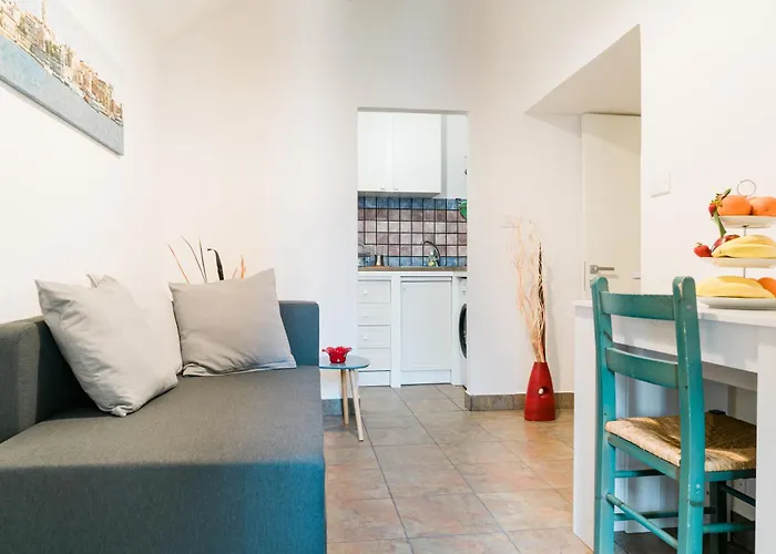 ゲストハウス Matlis アルゲーロ